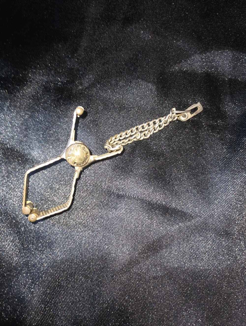 Vintage Glove/Scarf Clip.